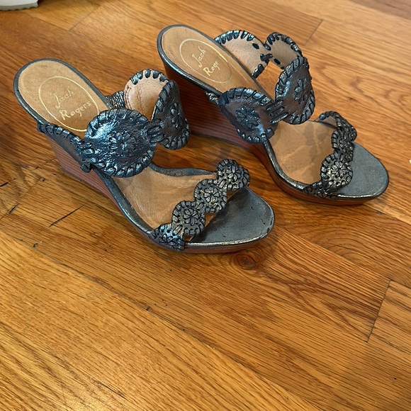 Jack Rogers Never been worn outside! Size 5 - Picture 2 of 3